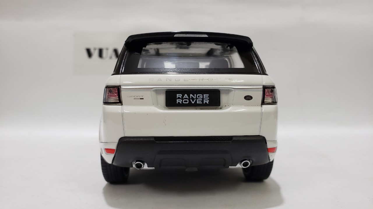 ​Mô Hình Xe Range Rover Sport 1:24 Màu Trắng