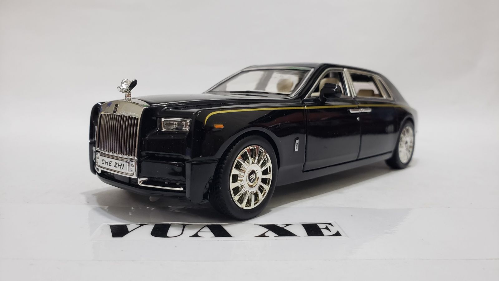 Mô hình xe siêu sang Rolls Royce Phantom trần sao 118 Chezhi OT121  Cửa  Hàng Mô Hình Autono1vn